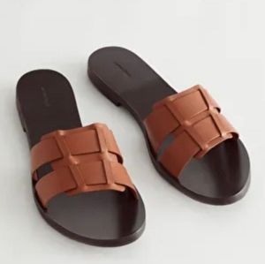 NWT & Other Stories Sz 7 Duo Strap Leather Sandals